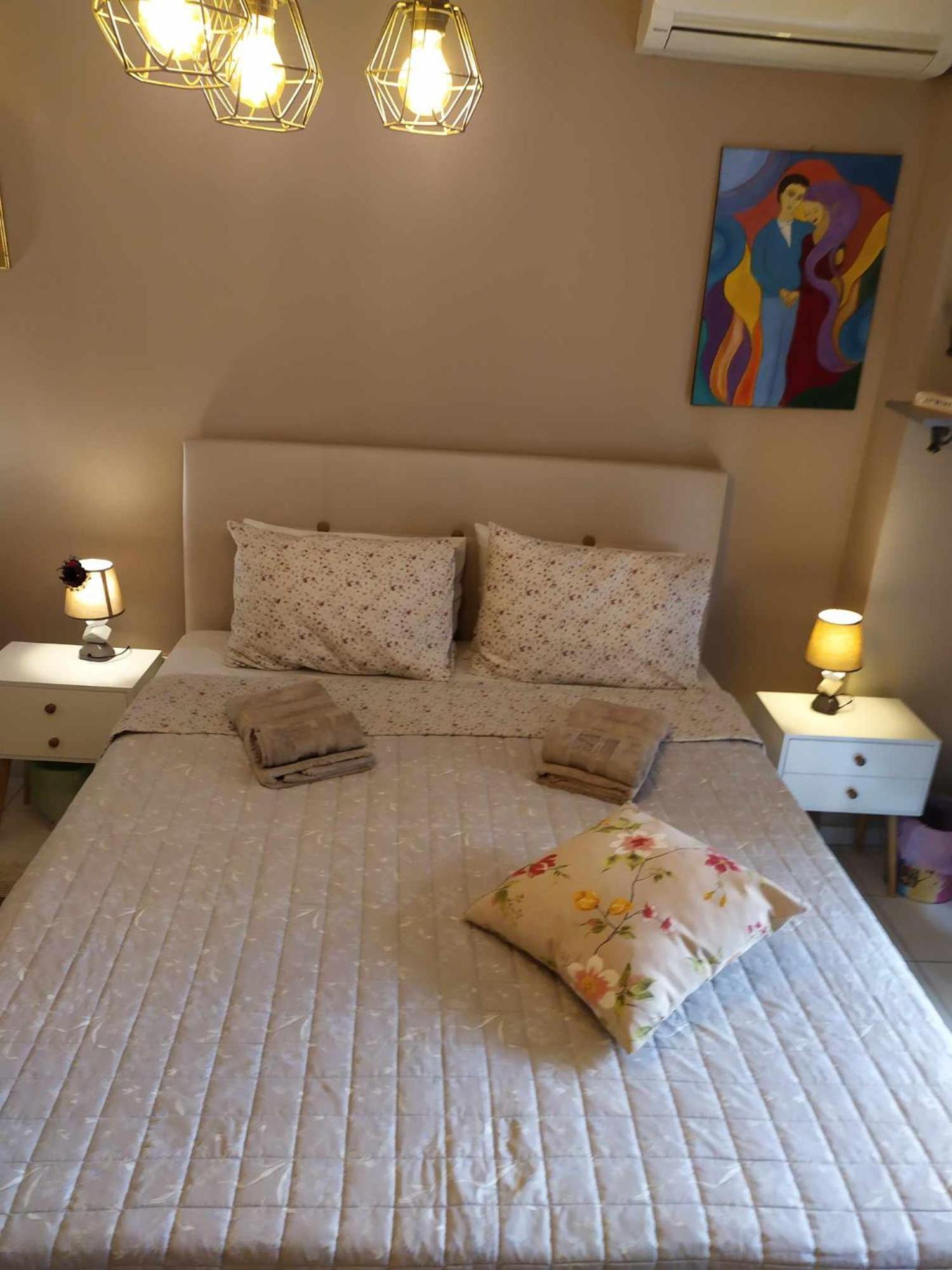 Cozy Studio, 1Min From Kamara Thessaloniki Exterior photo